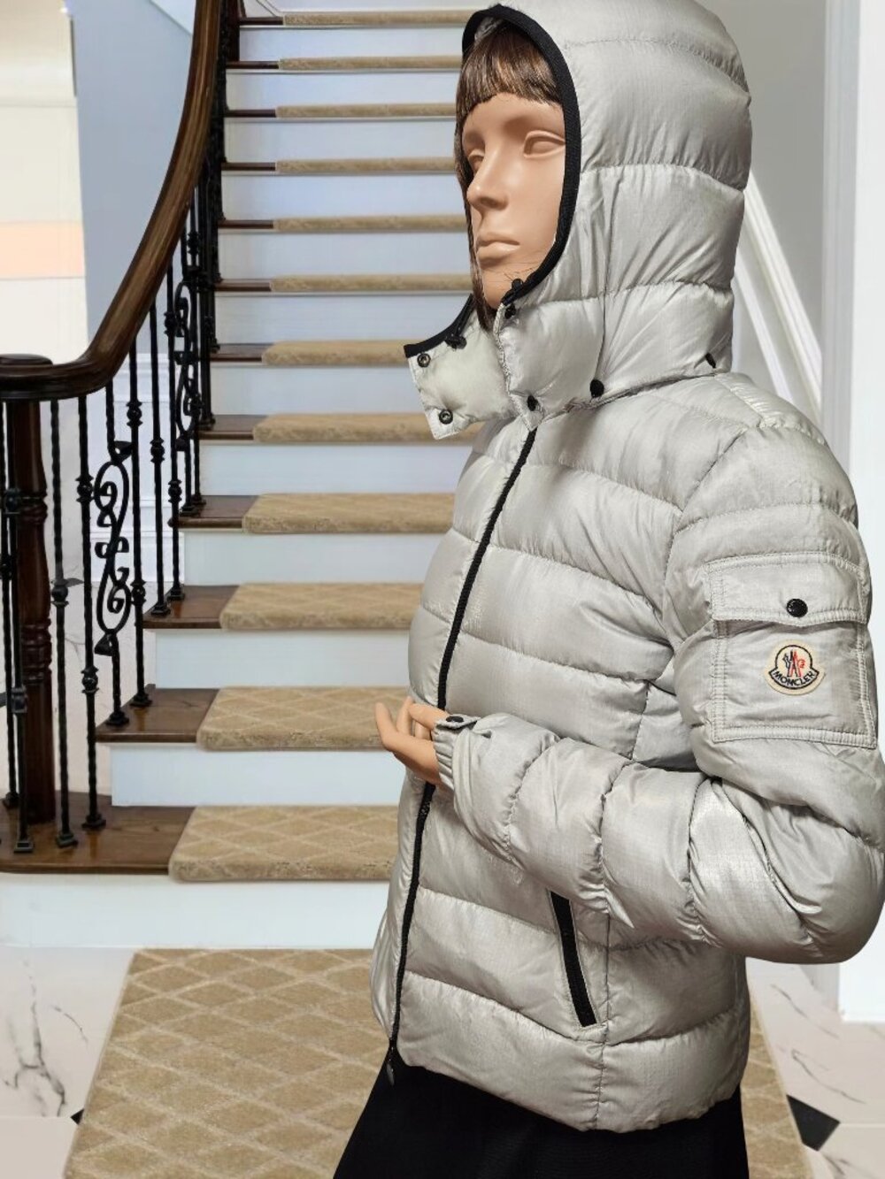 Moncler Bady Short Down Jacket
